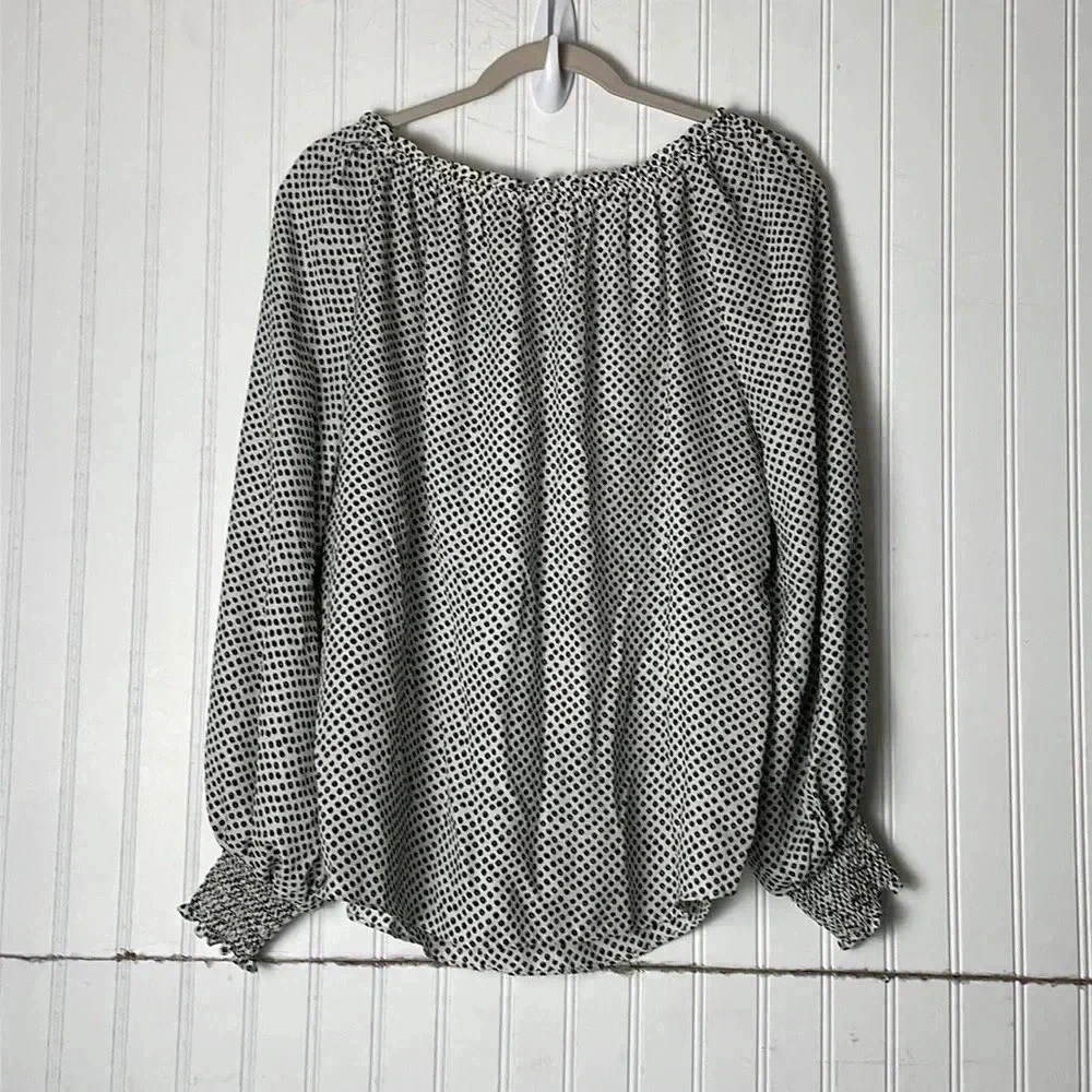 Max Studio Black & White Polka Dot Top Light & flowy. size medium date work - Picture 2 of 5